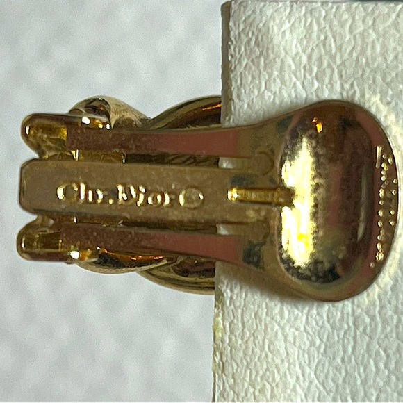 VTG DIOR Classic Gold Croissant/Shrimp Earrings - Picture 6 of 7